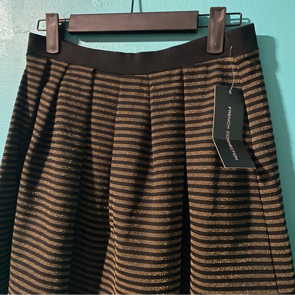 NWT French Connection 6 Black Gold Striped A-Line Mini Skirt - Picture 3 of 5